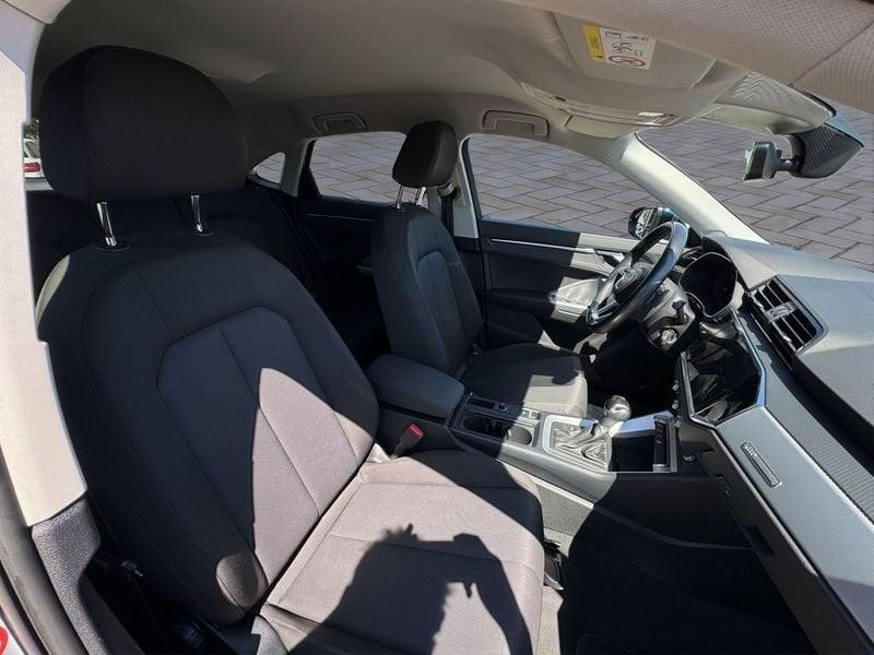 Audi Q3 SPB 35 TDI S tronic Business Plus