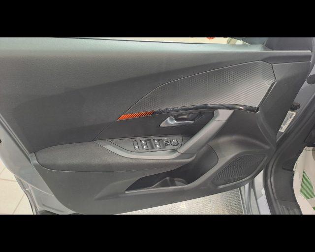 PEUGEOT 2008 1.2 puretech Active s&s 130cv