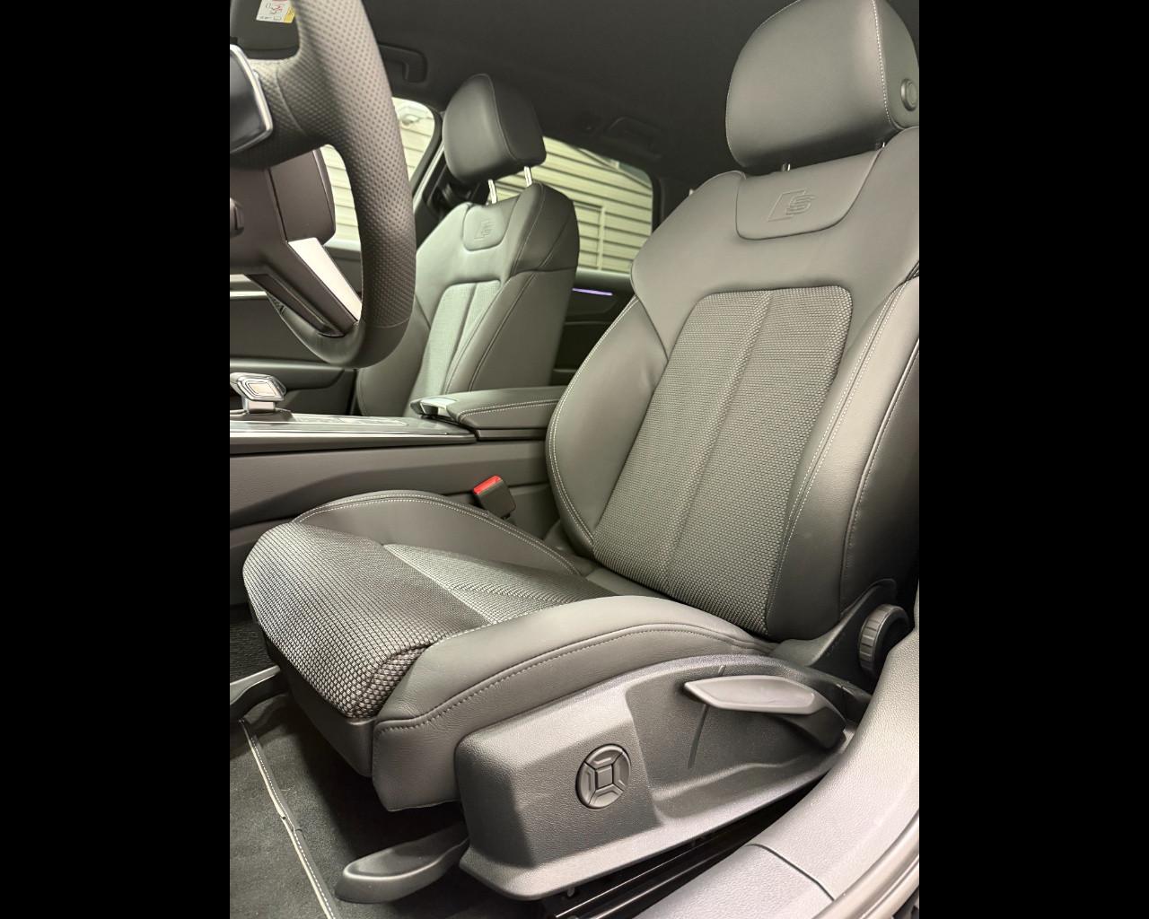 AUDI A6 AVANT 40 TDI MHEV S-TRONCI S LINE EDITION