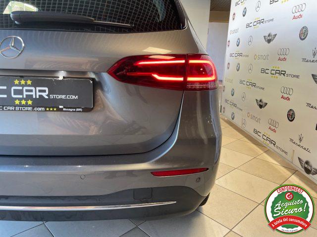 MERCEDES-BENZ B 180 d Automatic *PELLE*FULL LED*NAVI