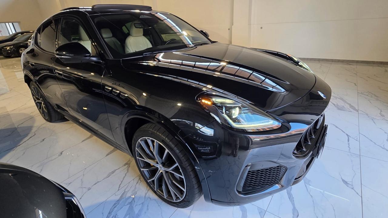 Maserati Grecale MHEV 330 CV AWD Modena
