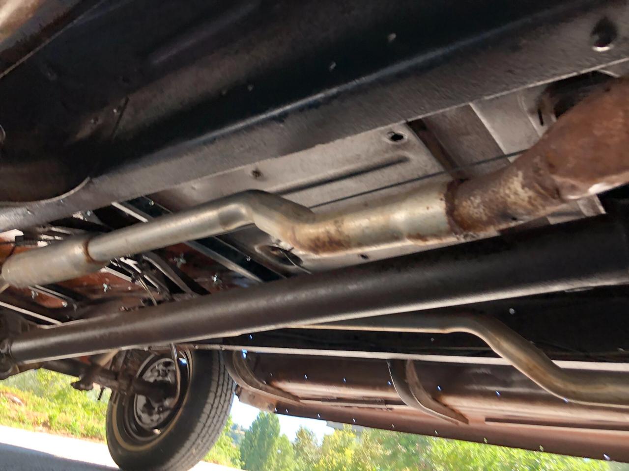 FORD F100 PICK UP V8