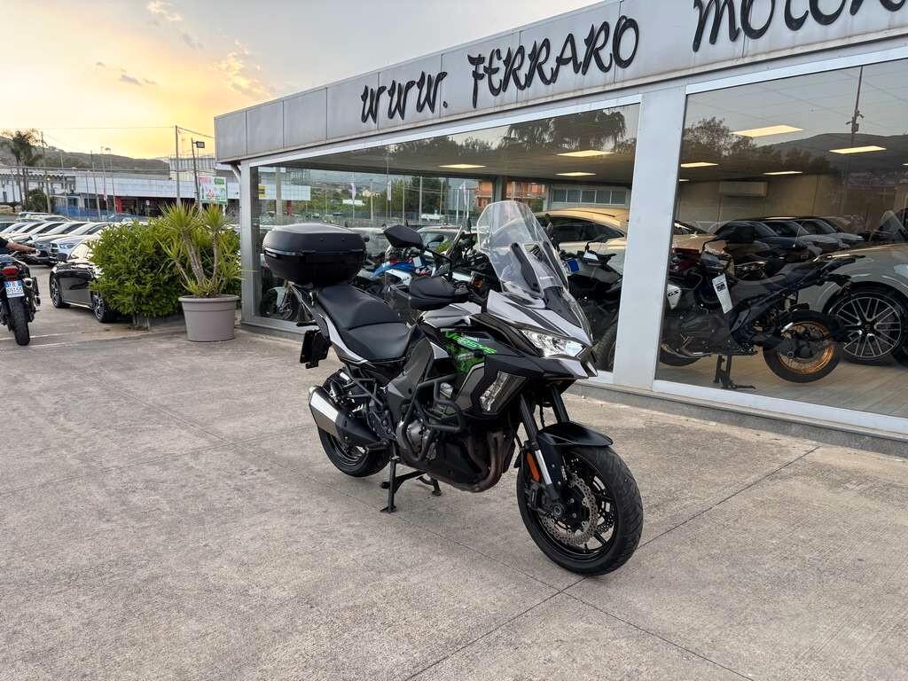 Kawasaki Versys 1000 2022/ KM 32.00 Tua a solo 94 Euro al mese