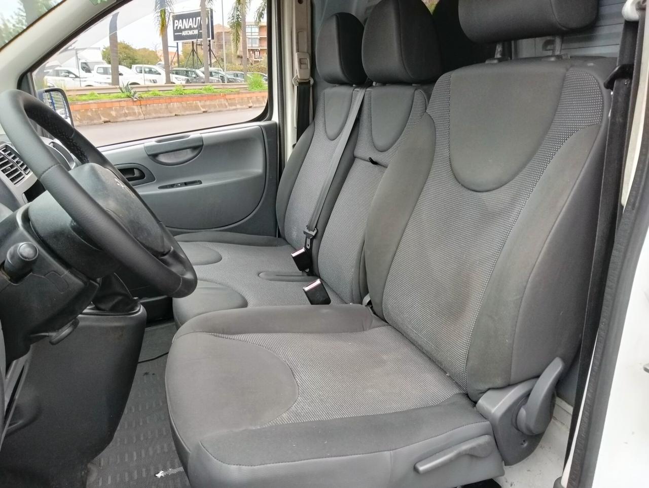 Peugeot Expert 1.6 HDi 90CV