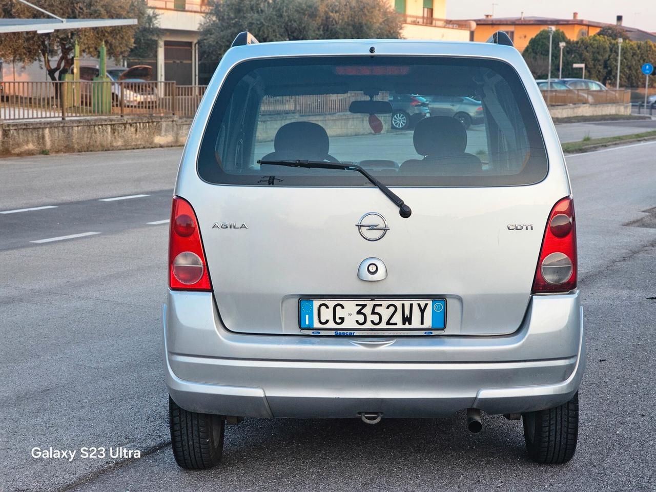 Opel Agila 1.3 DIESEL OK PER NEOPATENTATI