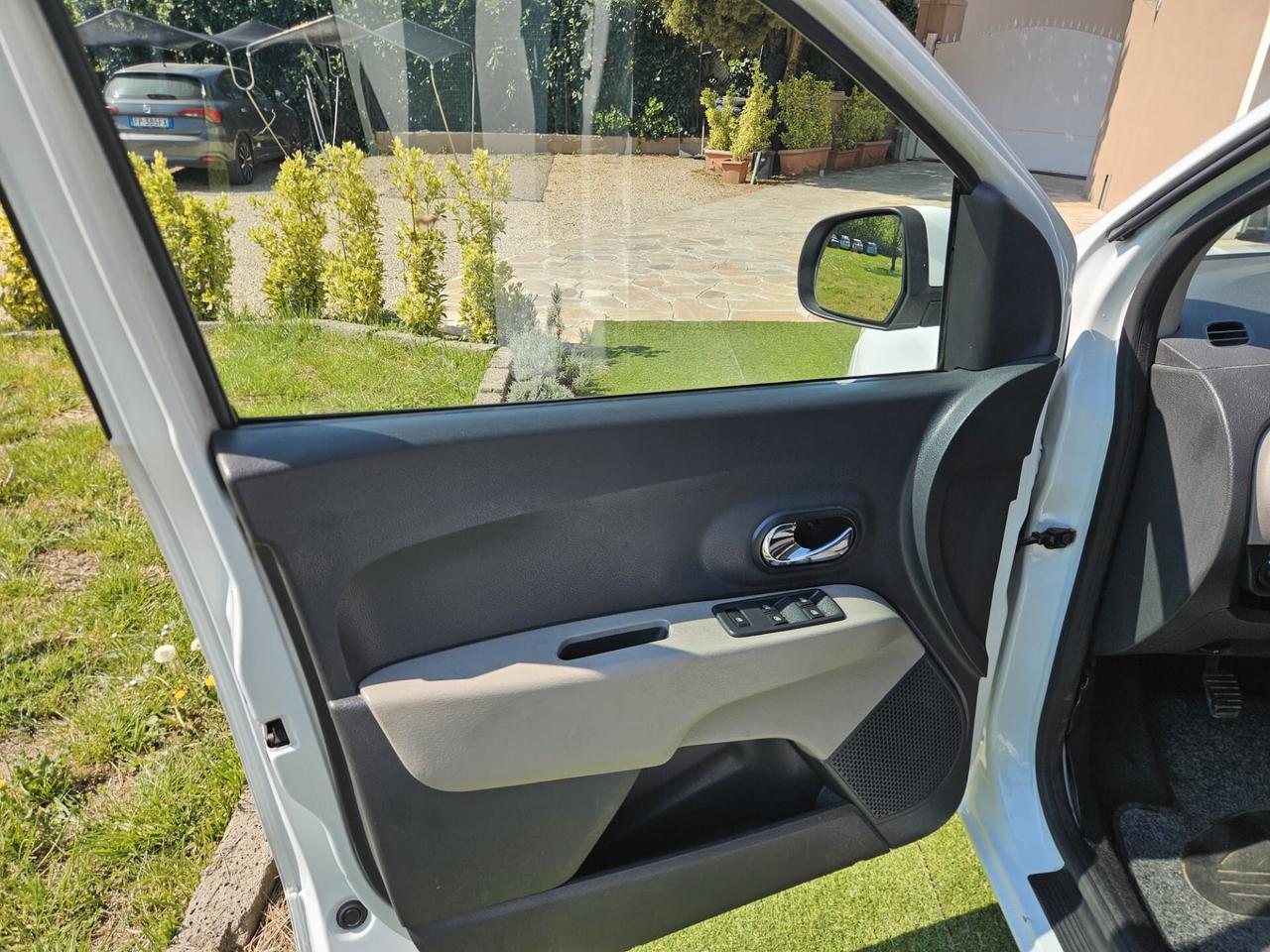 Dacia Lodgy 1.5 dCi 8V 110CV 7 posti Lauréate