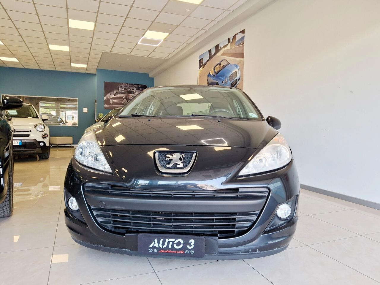 Peugeot 207 Plus 1.4 8V 75CV 5p. ECO GPL