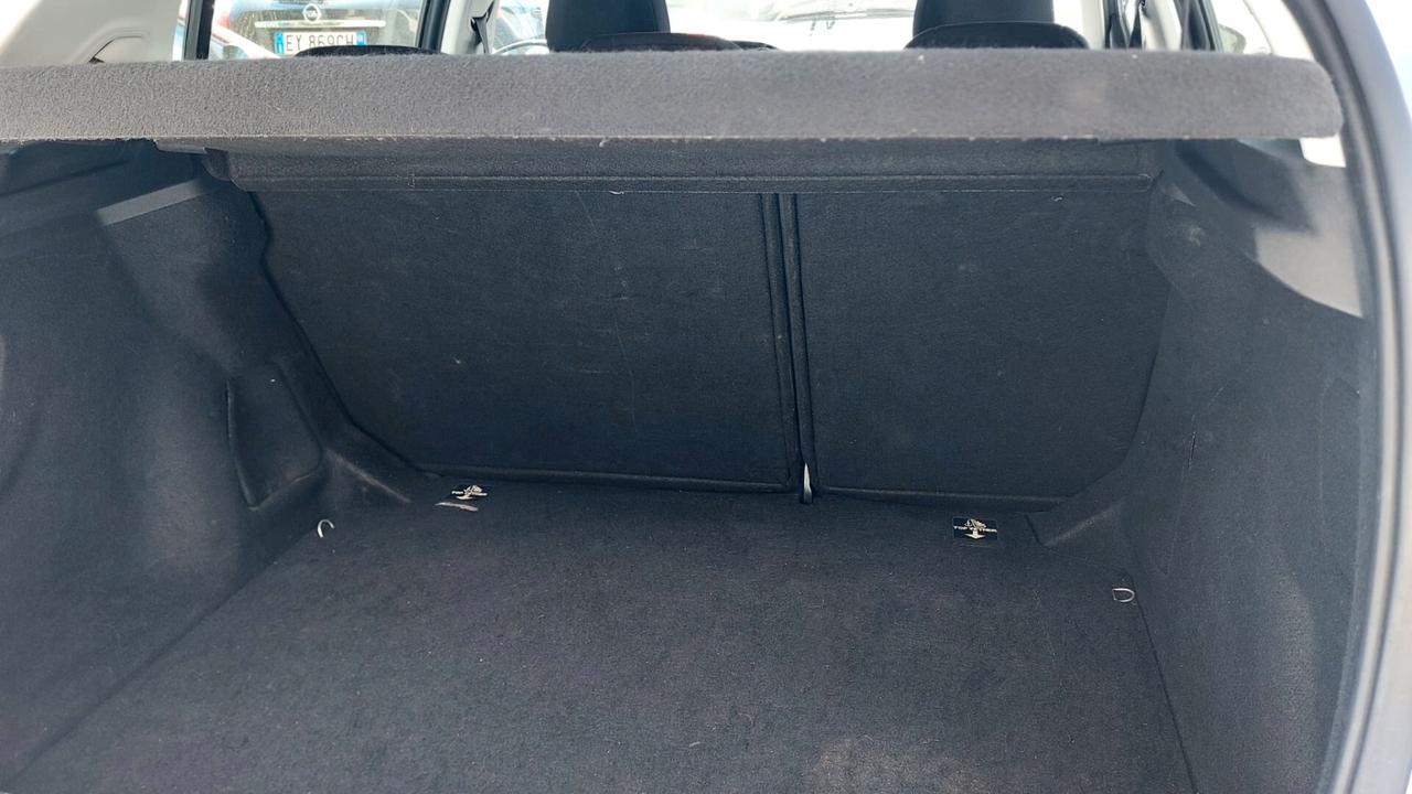 Peugeot 308 BlueHDi 100 1.6 HDI