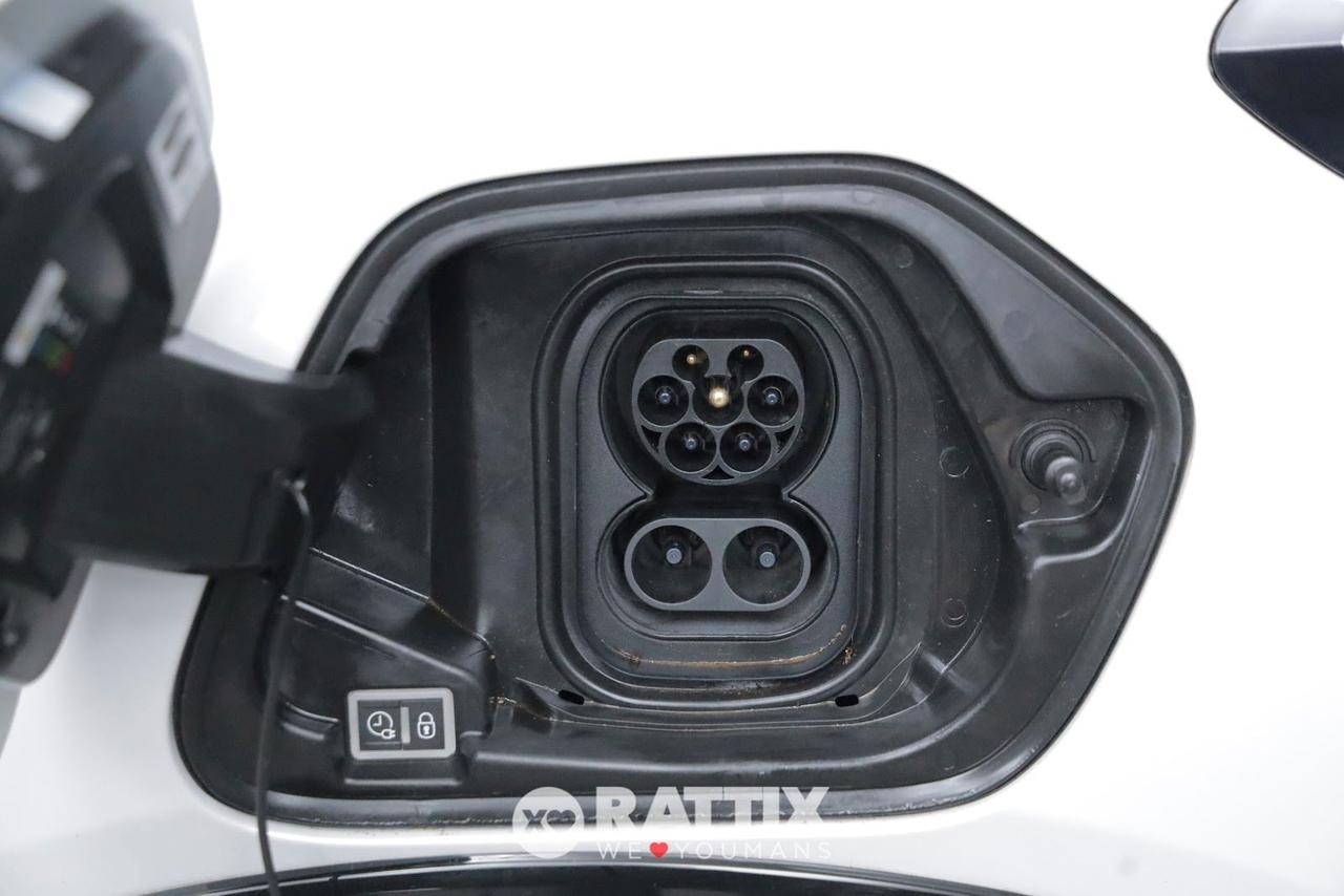 Peugeot e-208 motore elettrico 100kW Allure Pack