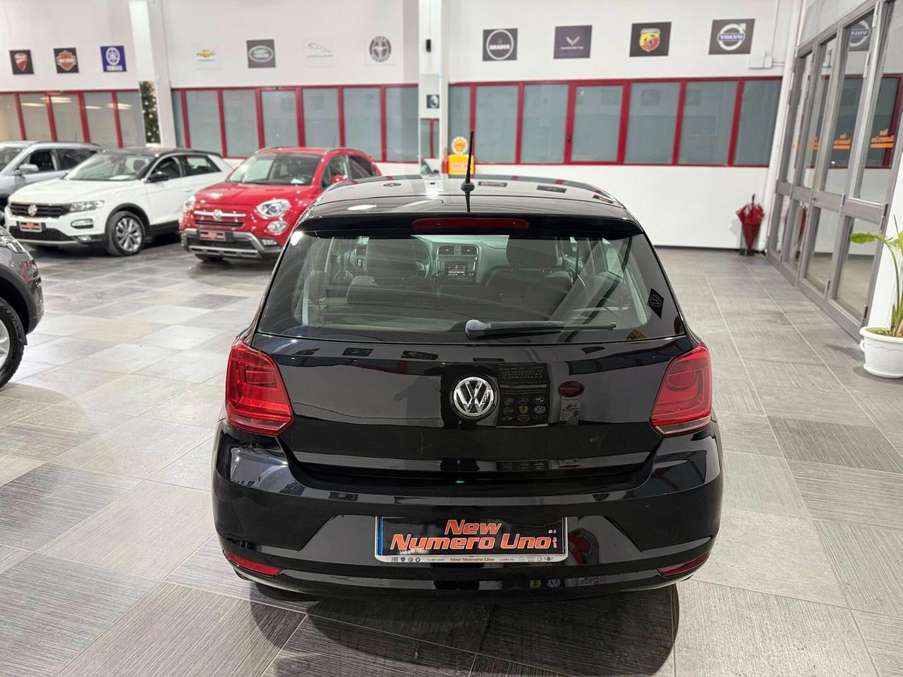Volkswagen Polo 1.4 TDI 75cv Comfortline 2015