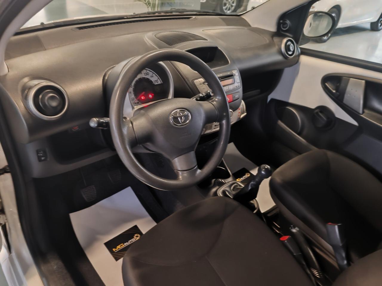 Toyota Aygo 1.0 12V VVT-i 5 porte Active