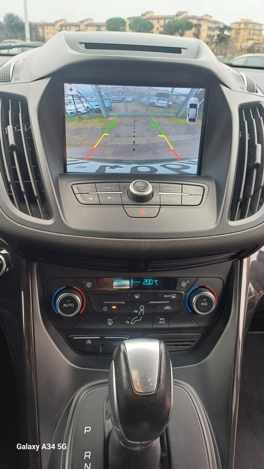 Ford Kuga 2.0 TDCI 150 CV S&S 4WD Powershift Vignale