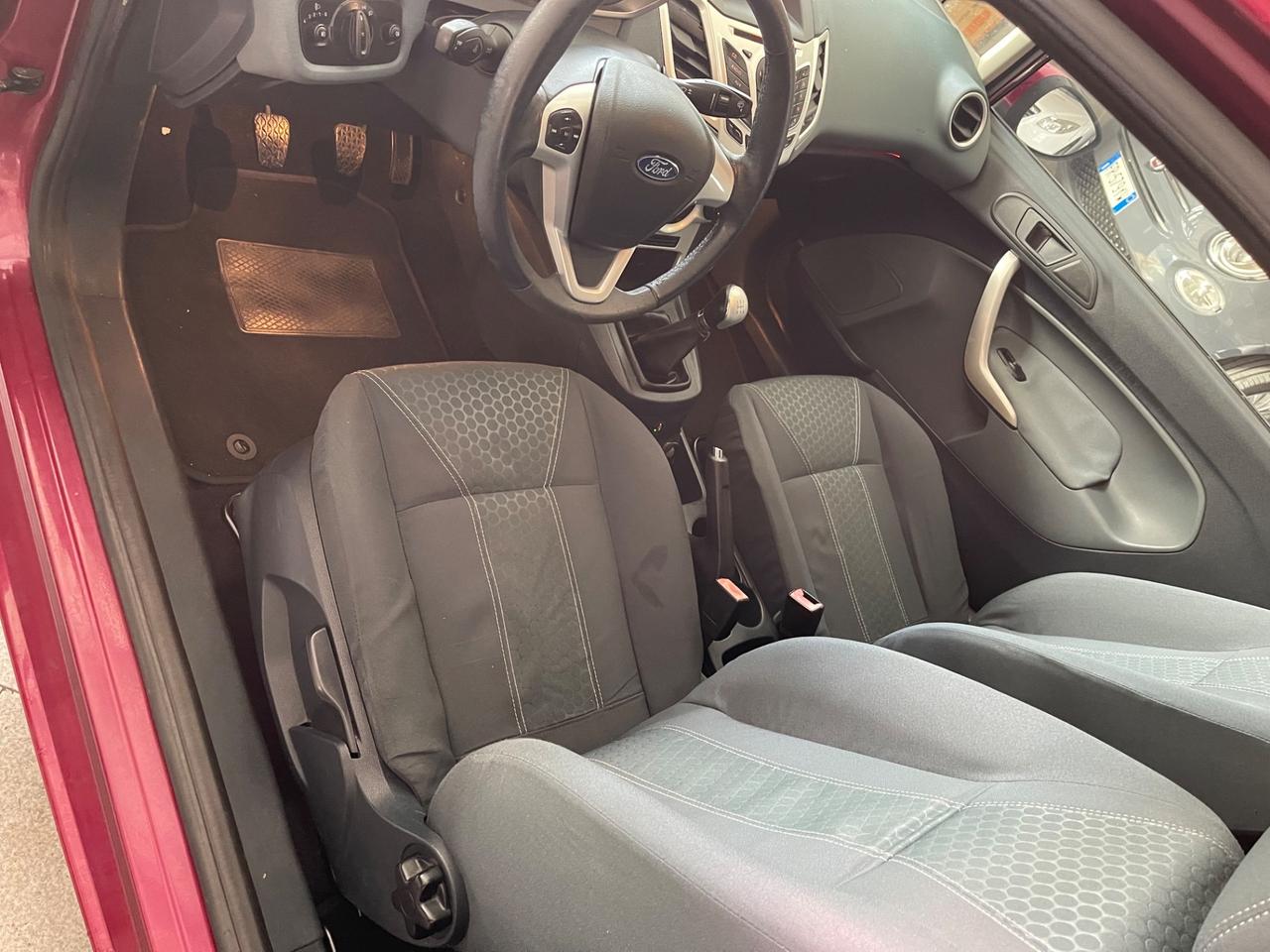 Ford Fiesta 1.4 3 porte Bz.- GPL Titanium