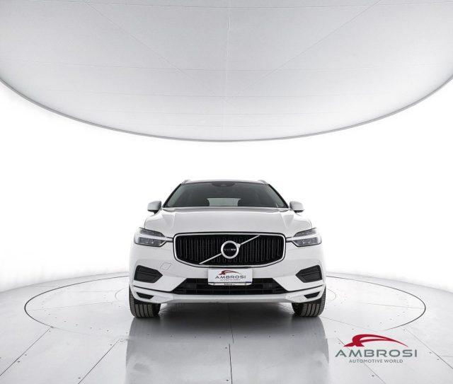 VOLVO XC60 B4 (d) AWD Geartronic Business Plus