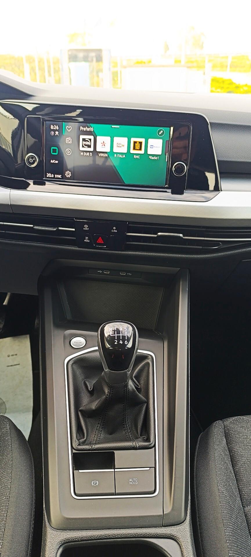 Volkswagen Golf 8 2.0 TDI 115 CV SCR Life - Service Volkswagen - Euro 6d