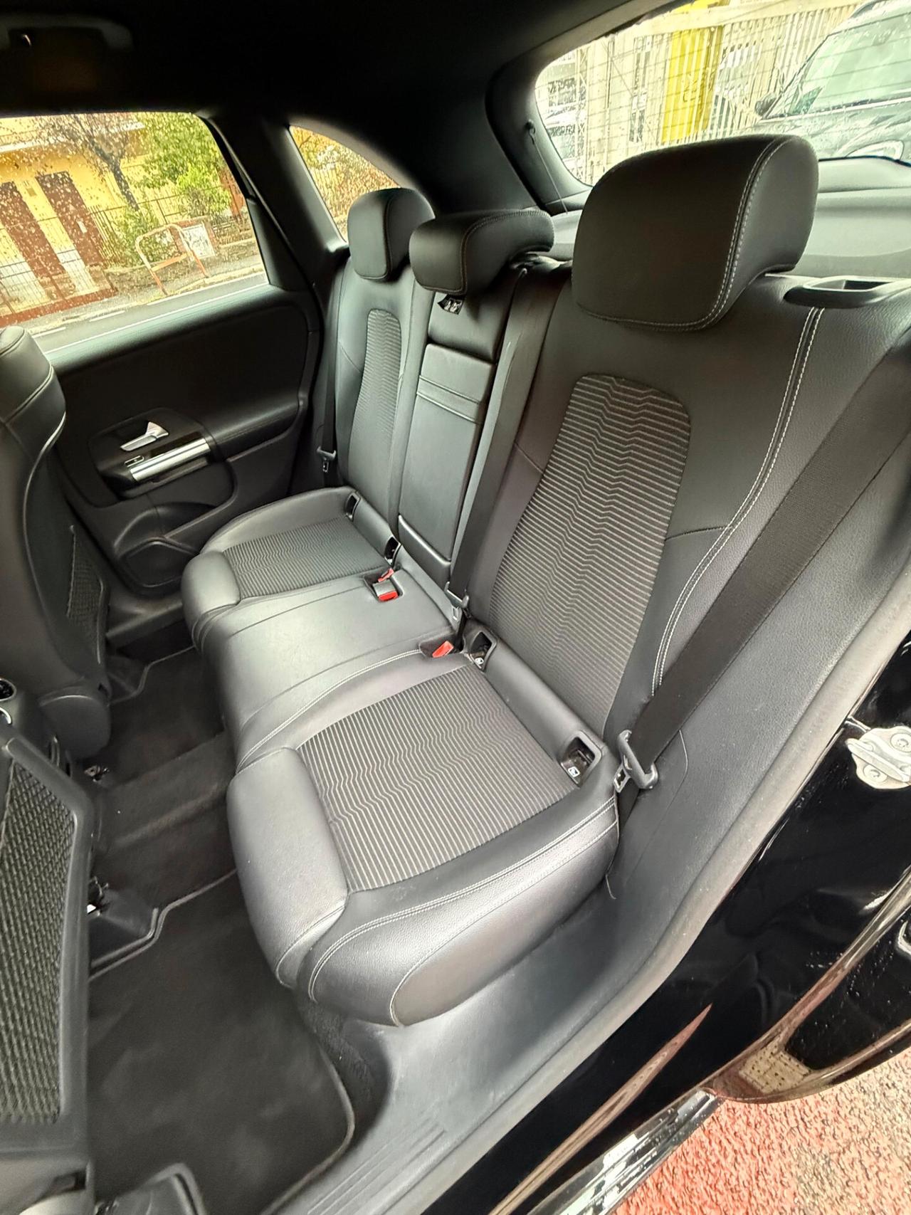 Mercedes-benz B 180d 116cv *UNICO PROPRIETARIO*