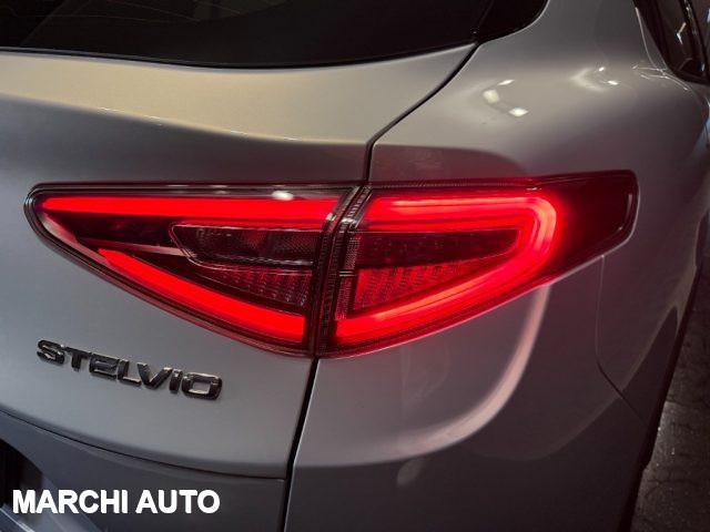 ALFA ROMEO Stelvio 2.2 Turbodiesel 160 CV AT8 RWD Super