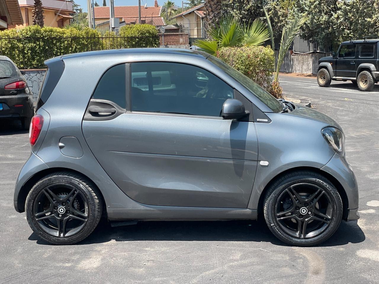 Smart ForTwo 90 0.9 Turbo brabus