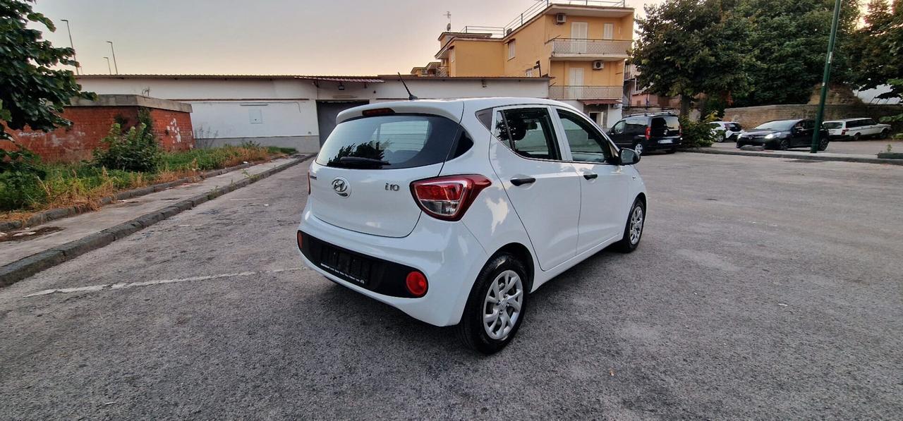Hyundai i10 1.0 MPI Style P-E-R-F-E-T-T-A!! Adatta per Neopatentati.