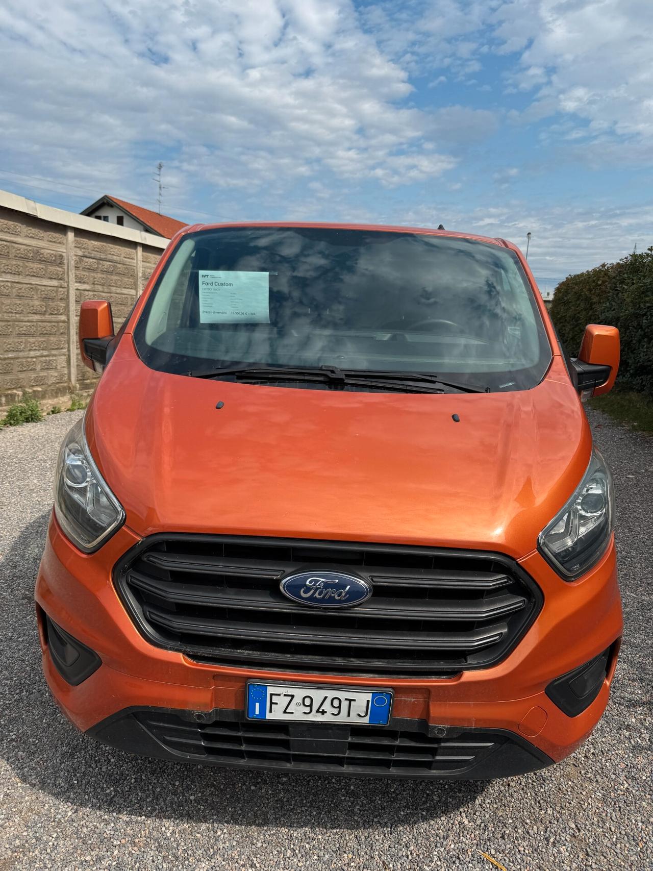 Ford Transit Custom Transit Custom 300 2.0 TDCi 130 aut. PC Furgone Titanium