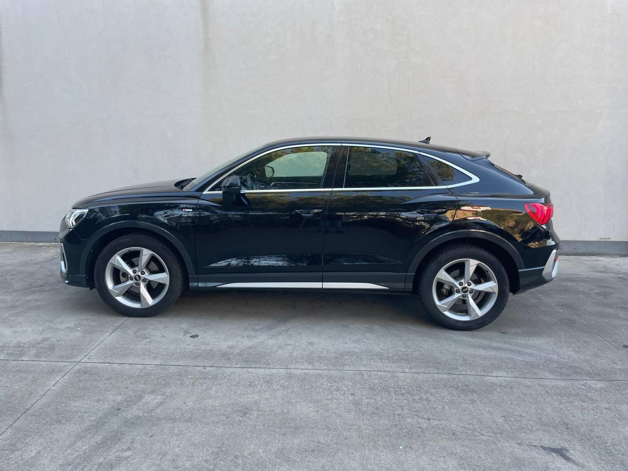 AUDI Q3 2019 Sportback - Q3 Sportback 35 2.0 tdi S line edition q