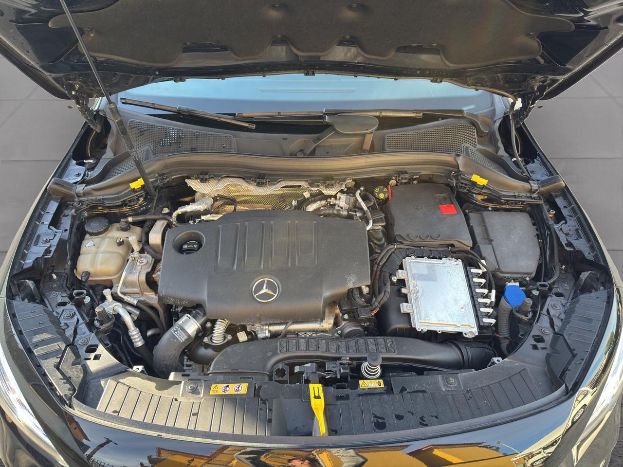 MERCEDES-BENZ GLA 200 d AUTOMATIC. PREMIUM AMG