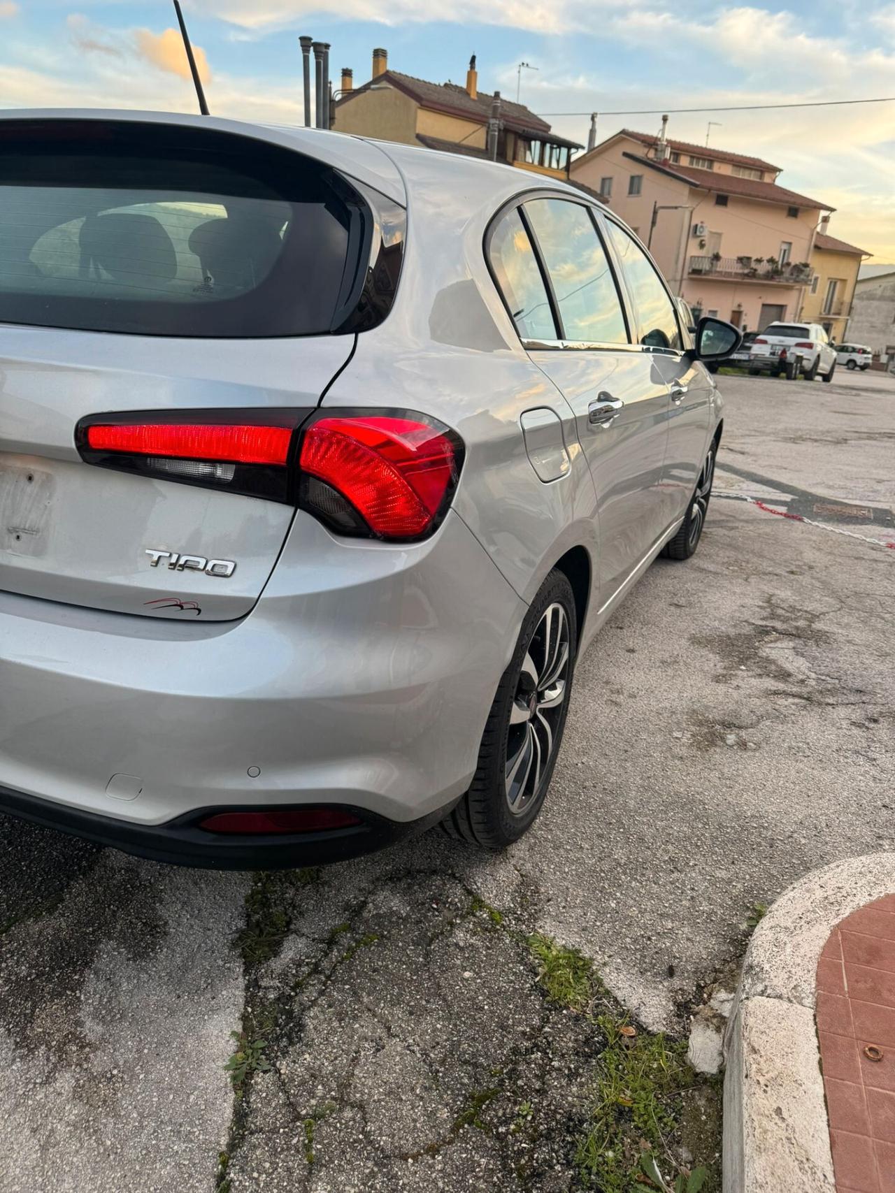 Fiat Tipo 1.3 Mjt S&S 5 porte Lounge