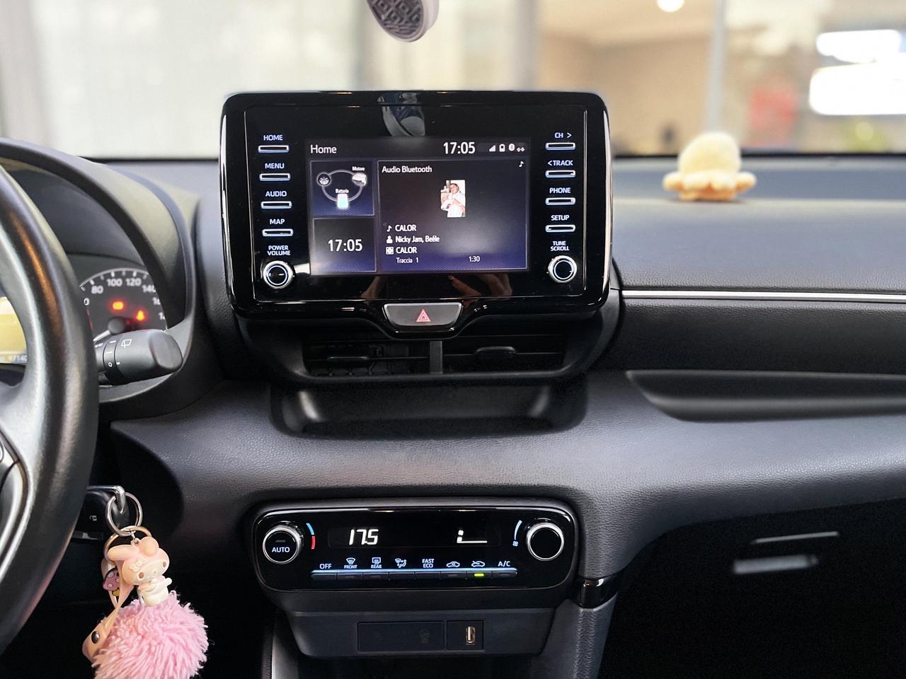 Toyota Yaris 1.5 Hybrid 92CV E6 Neo - 2021