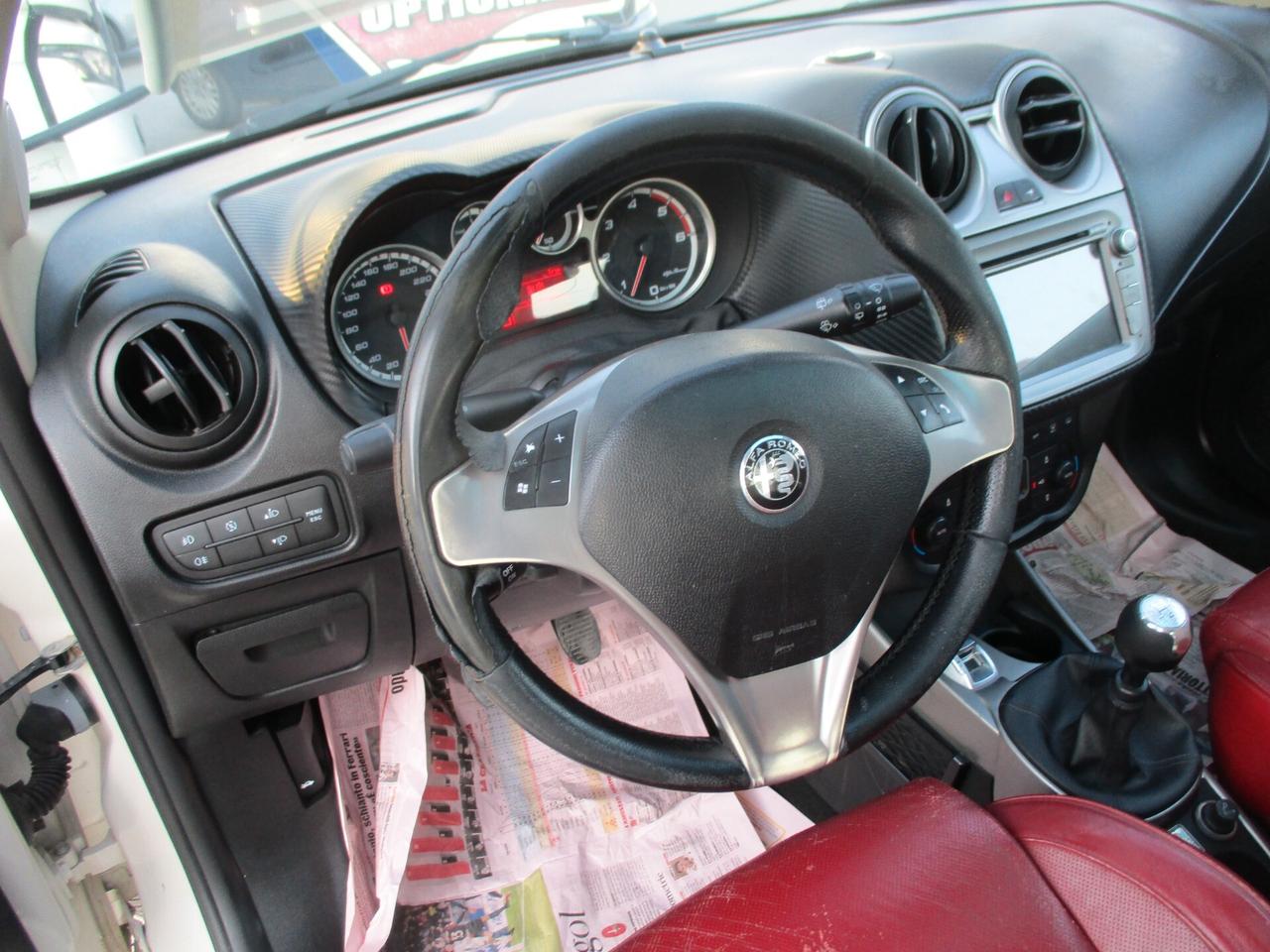 Alfa Romeo MiTo 1.3 JTDm-2 95 CV Distinctive Sport Pack