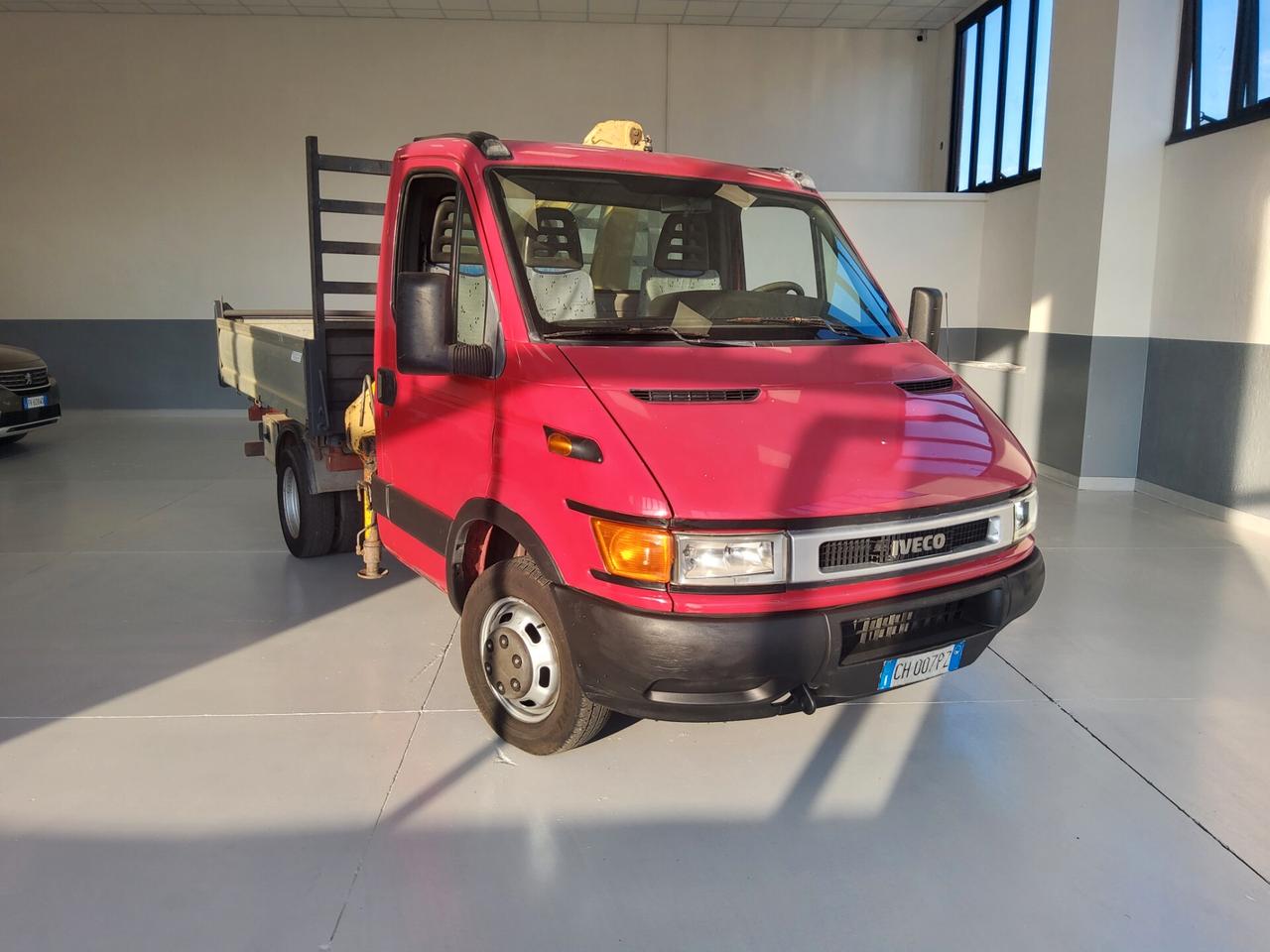 Iveco Daily 35S13 2.8 TDI PC Cabinato