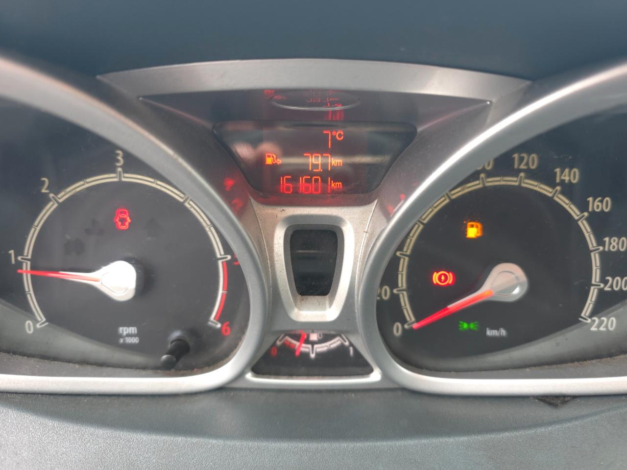 Ford Fiesta 1.4 TDCi 5p. Titanium