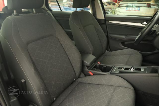VOLKSWAGEN Golf 1.0 eTSI EVO DSG Life