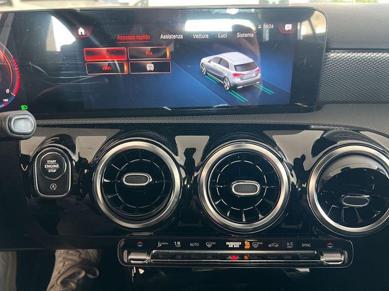 Mercedes-Benz Classe A A 180 d Sport auto