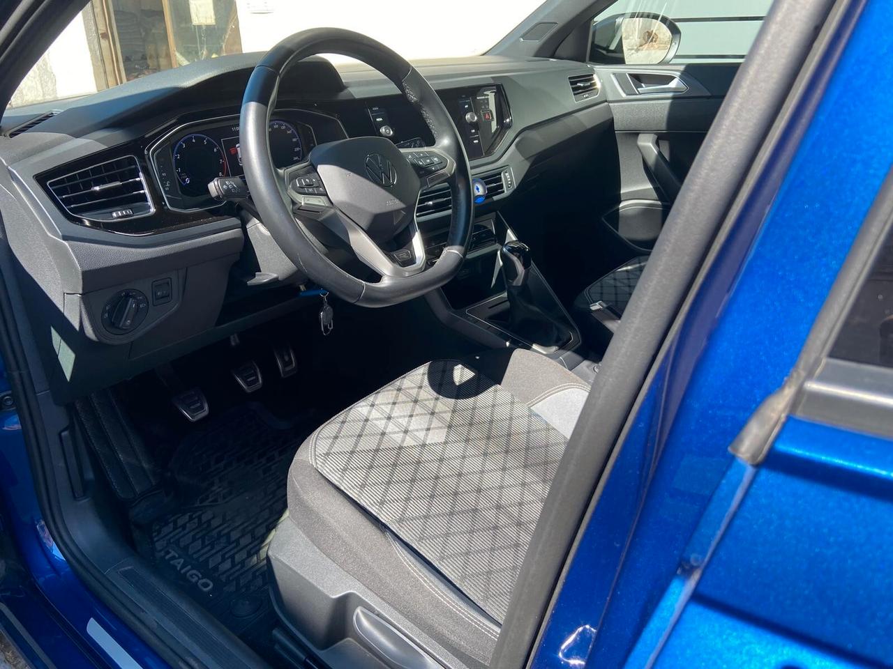 Volkswagen Taigo 1.0 TSI 110 CV R-Line Garanzia Ufficiale