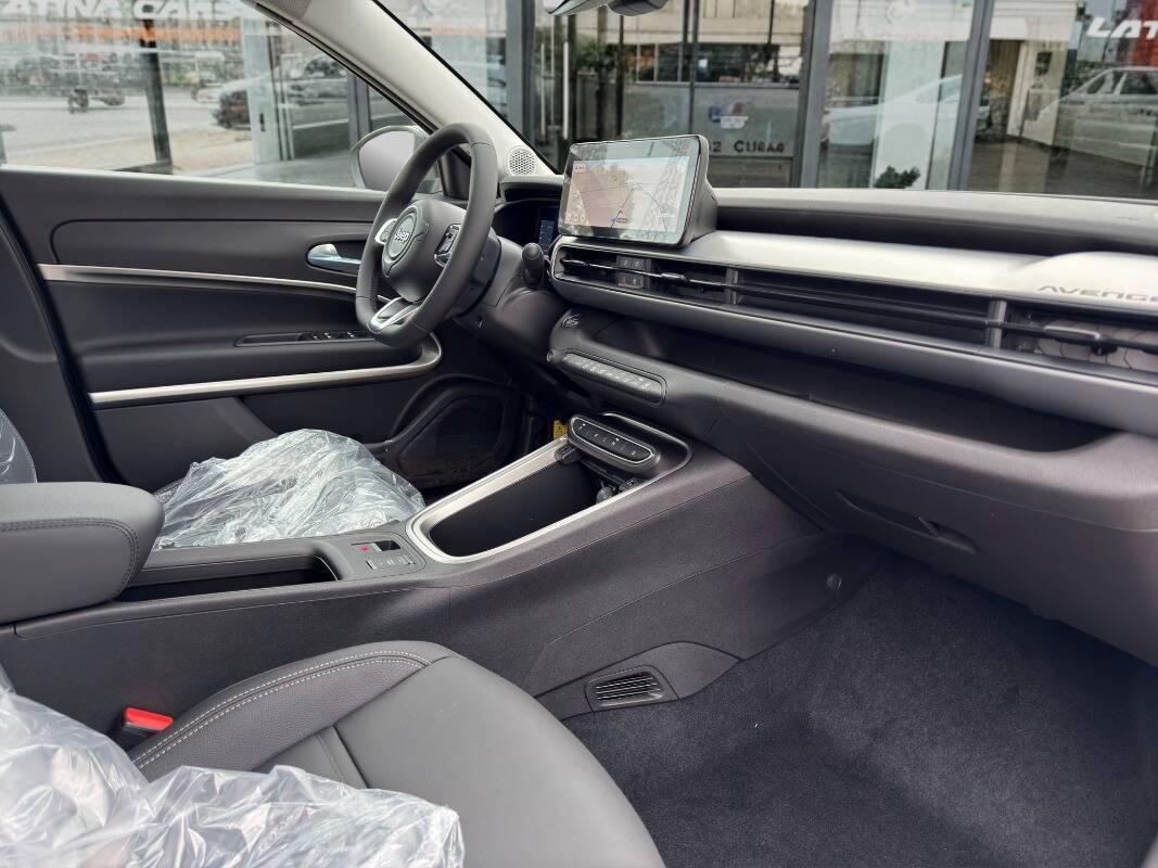 Jeep Avenger 1.2 t. e-hybr.mhev Summit edct6 CON TETTO APRIBILE