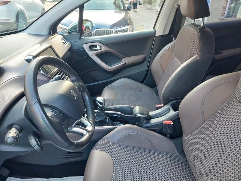 Peugeot 2008 1.6 e-HDi 115 CV Stop&Start Allure