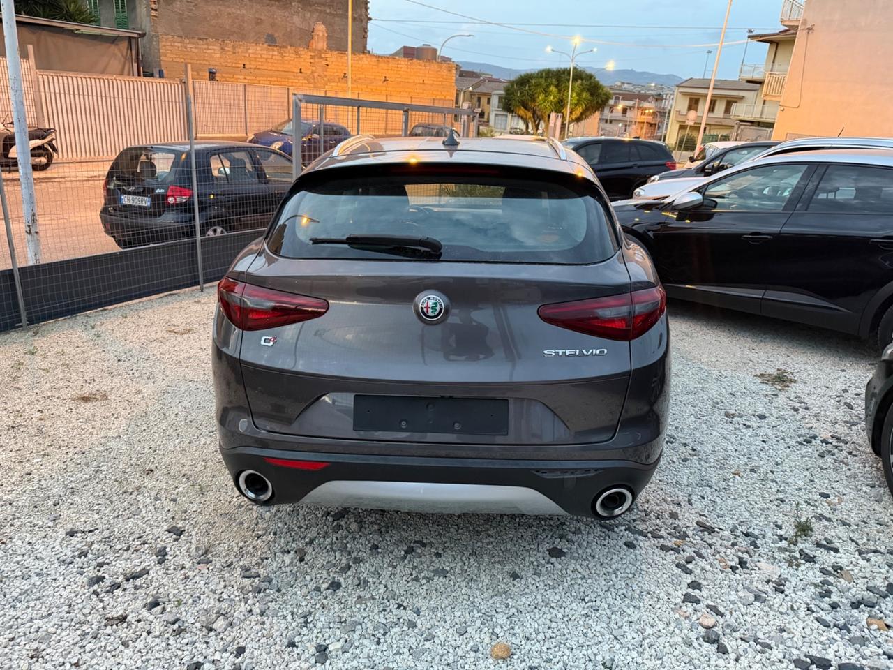 Alfa Romeo Stelvio 2.2 Turbodiesel 210 CV AT8 Q4 Executive