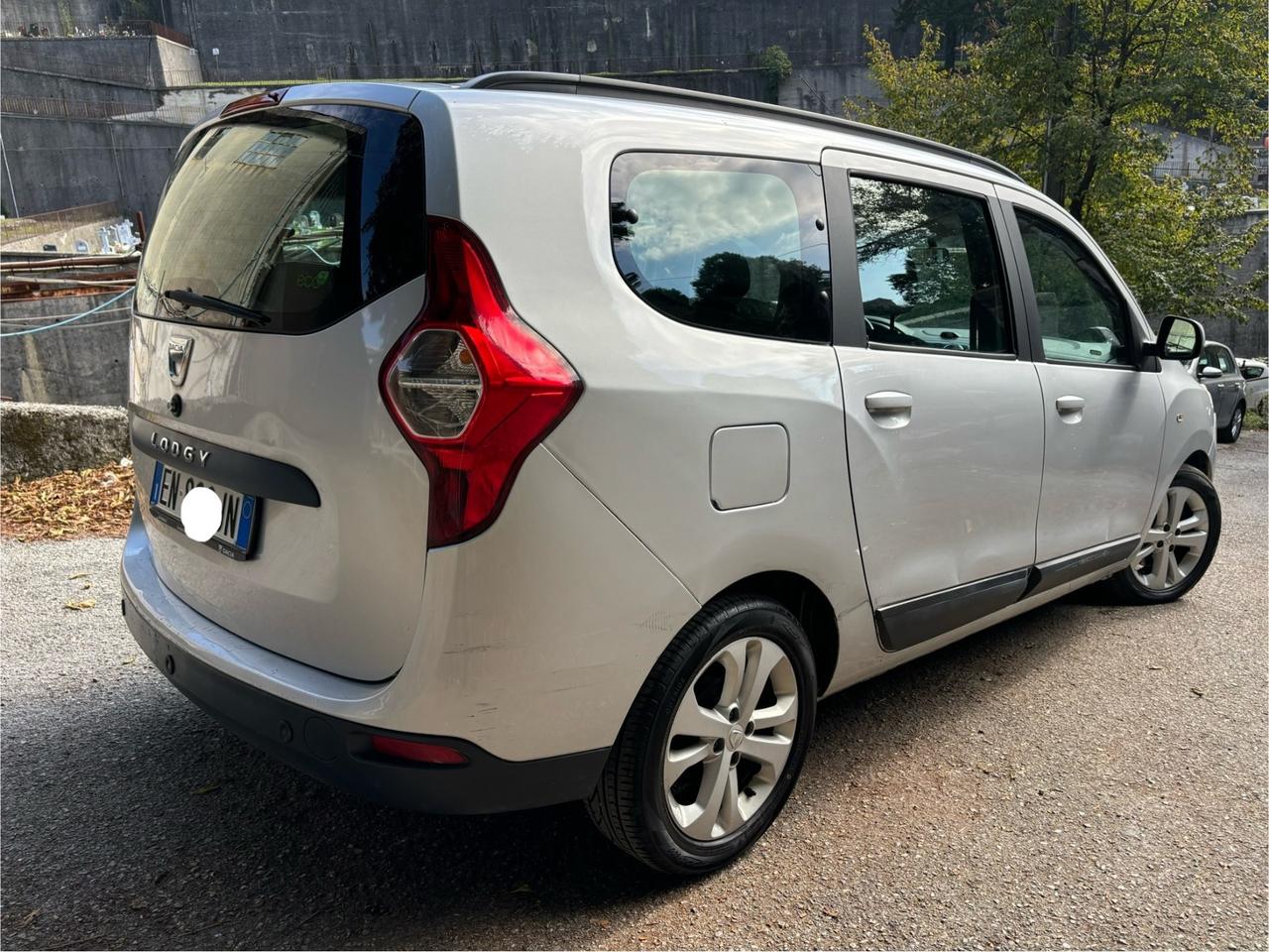 Dacia Lodgy 1.5 dCi 8V 110CV 7 posti Lauréate