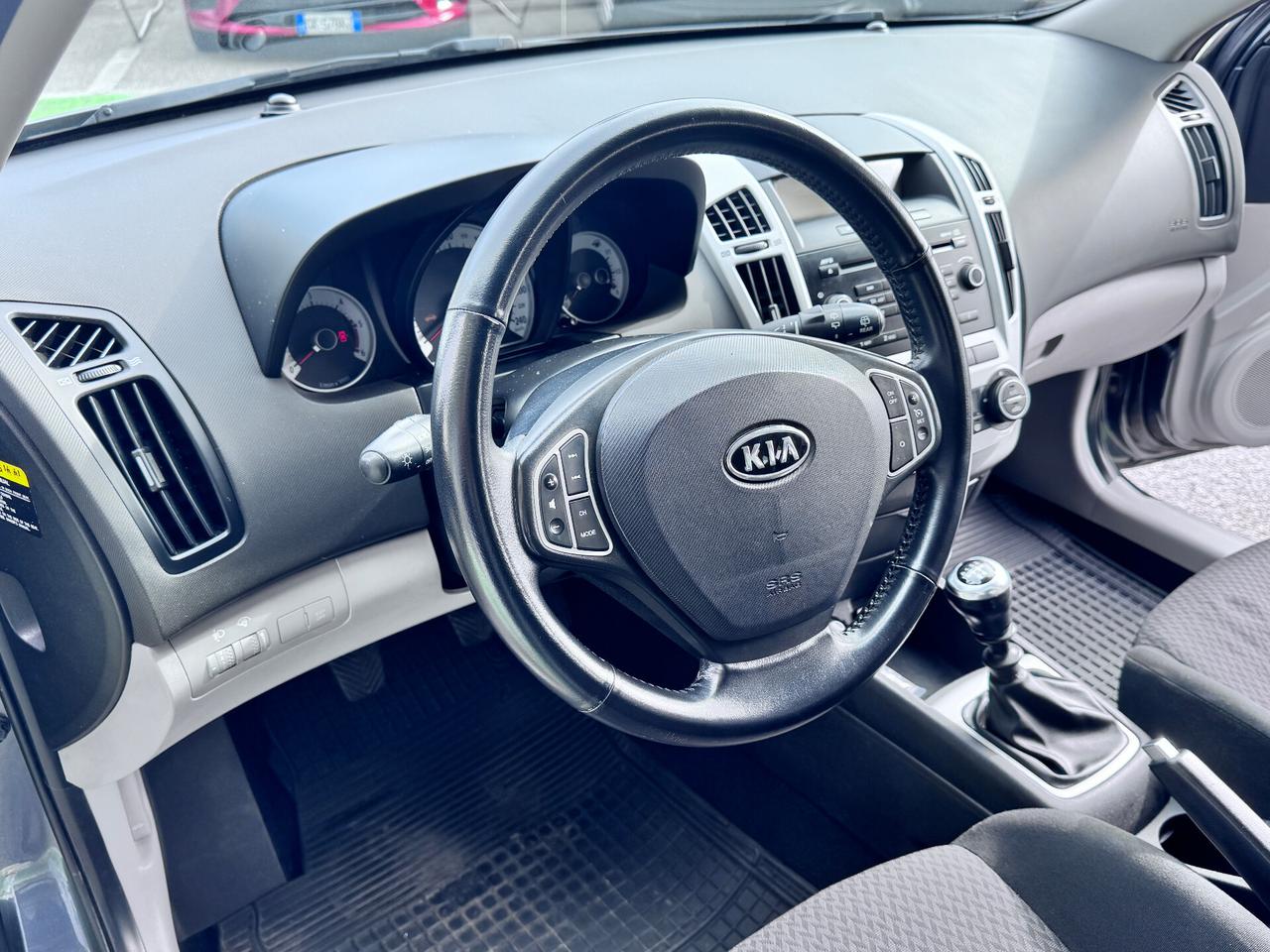 Kia Ceed cee'd Sp. Wag. 1.6 CRDi VGT 115CV TX