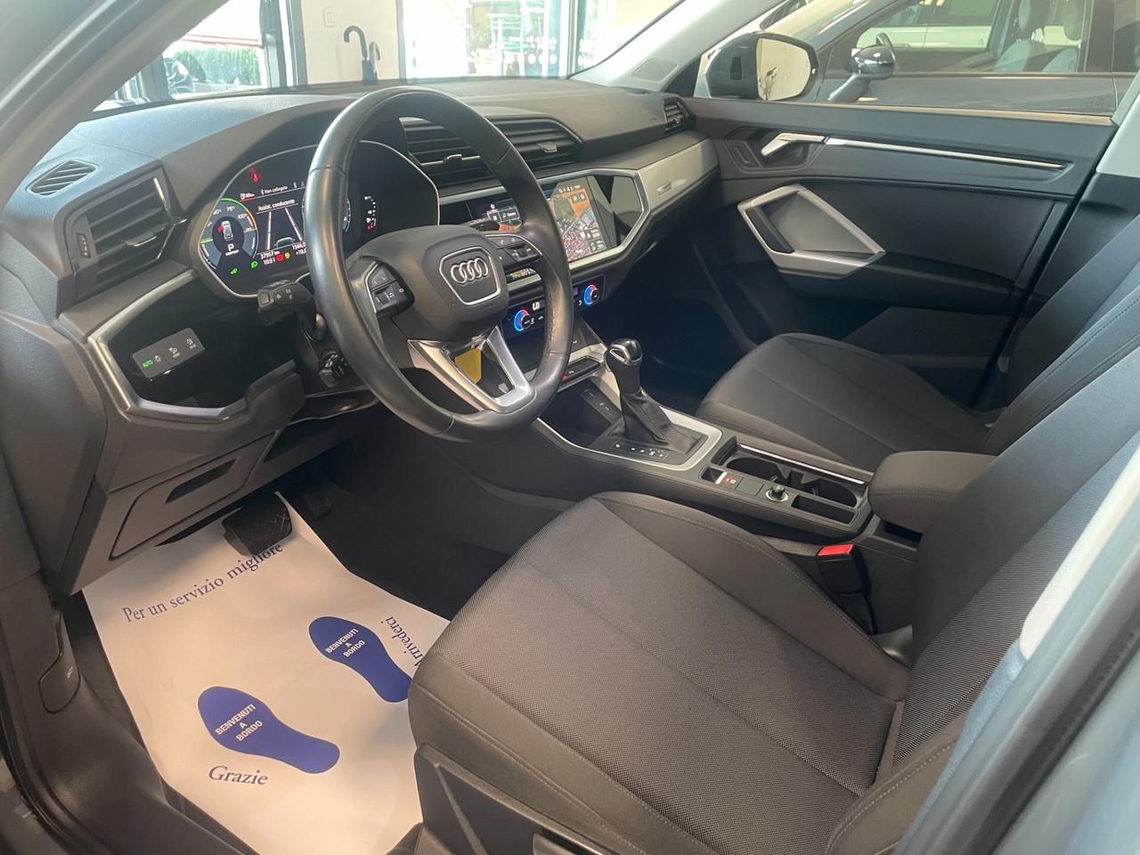 Audi Q3 45 TFSI e S tronic Business PREZZO REALE