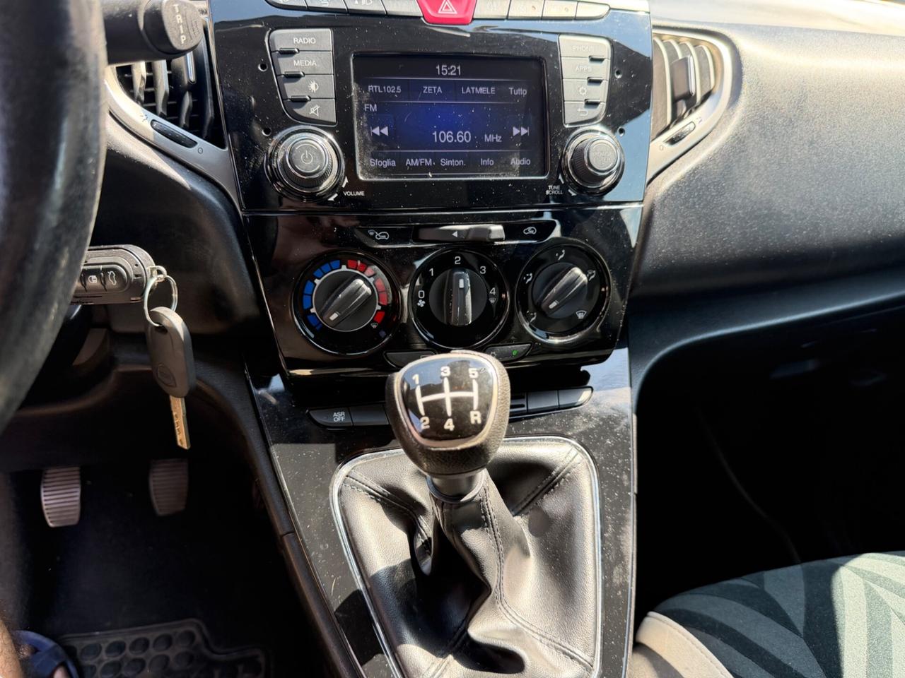Lancia Ypsilon 1.3 MJT 16V 95 CV 5 porte S&S Platinum