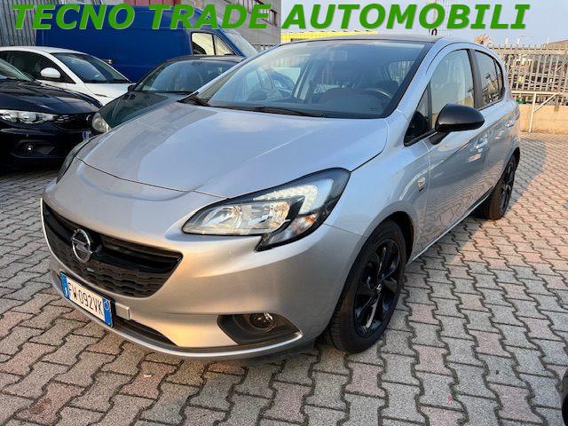 OPEL Corsa 1.2 Black Edition okneopatentati