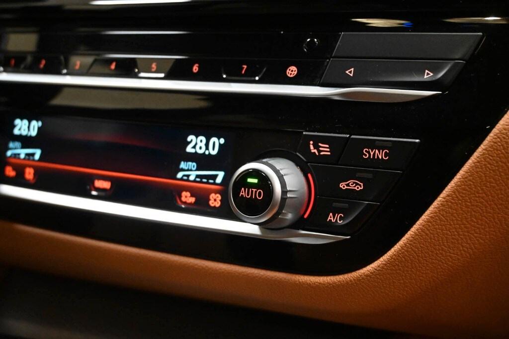 BMW Serie 5(G30/31/F90) 520d 48V xDrive Touring...