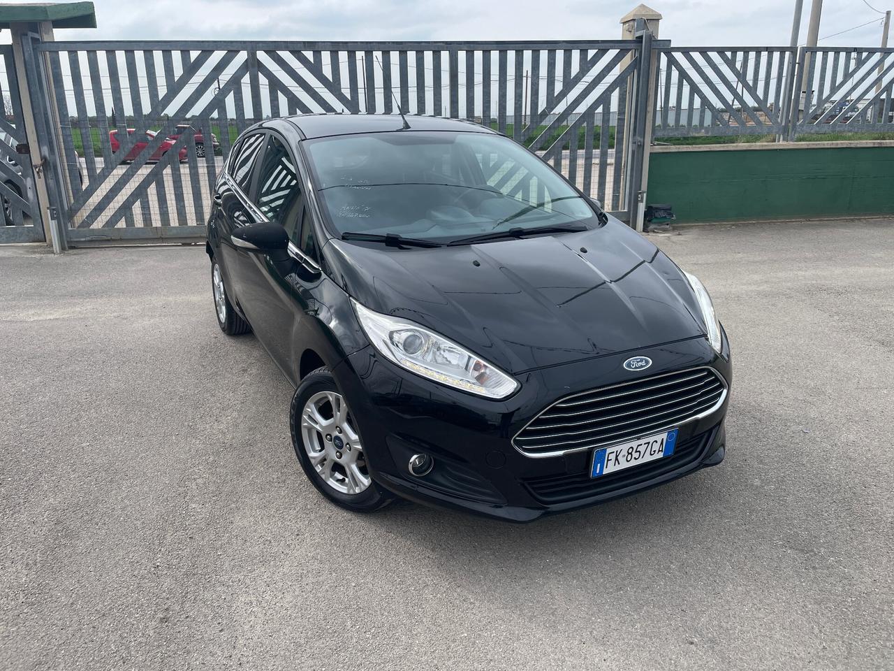 Ford Fiesta 1.4 5p. Bz.- GPL 95cv Titanium-NAVIGATORE
