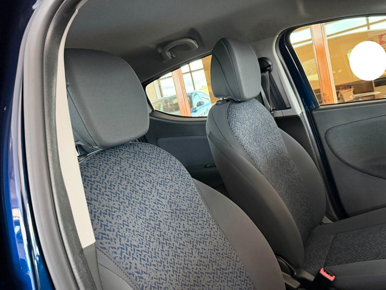 Lancia Ypsilon 1.0 FIREFLY 70 cv. Hybrid SILVER