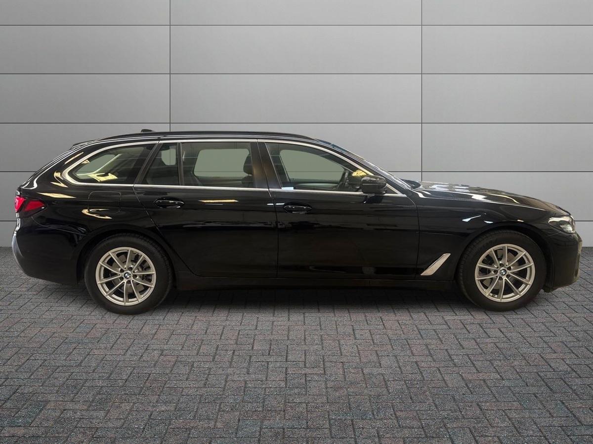 BMW Serie 5(G30/31/F90) - 518d 48V Touring Business