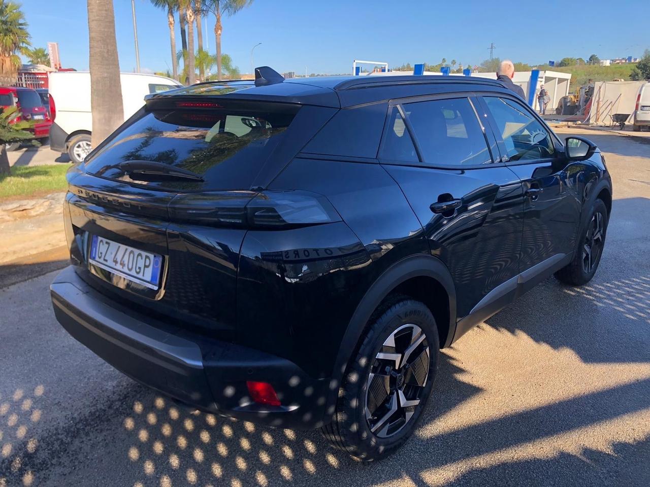 Peugeot 2008 PureTech 100 S&S Allure