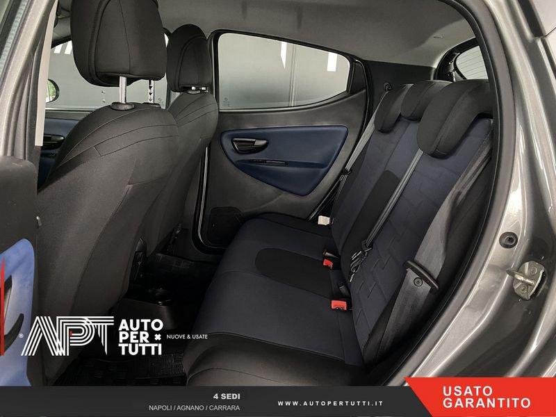 Lancia Ypsilon Ypsilon 1.0 firefly hybrid Platino s&s 70cv