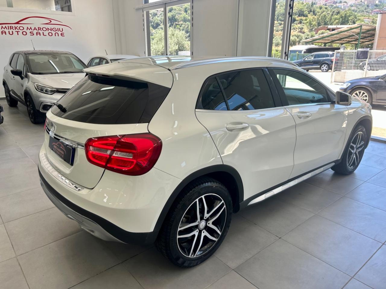 Mercedes GLA 200 SPORT ENDURO finanziabile