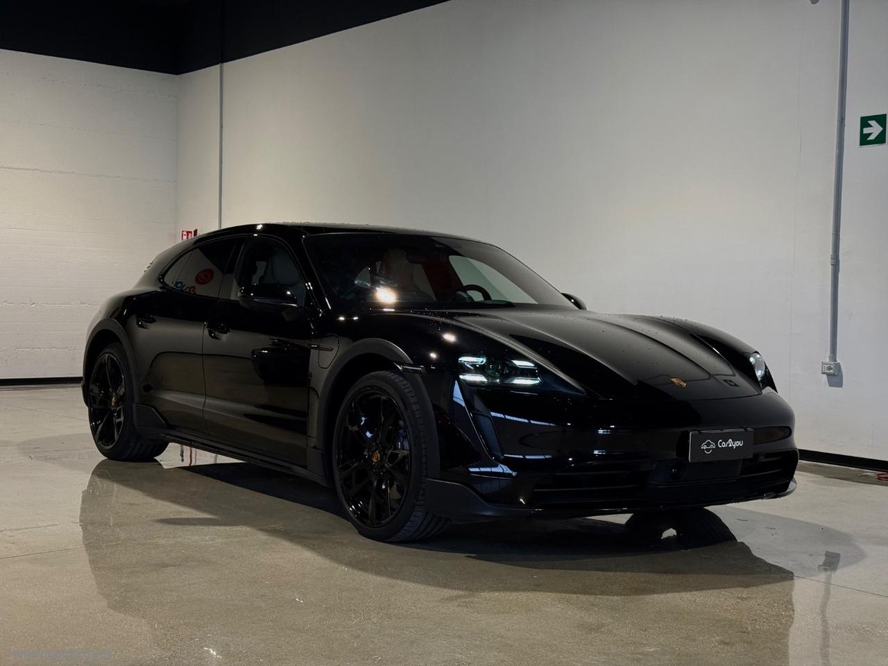 PORSCHE Taycan 4 Cross Turismo